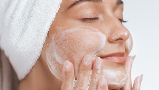 Pflegetipps für zu Hause – das Gesicht richtig reinigen